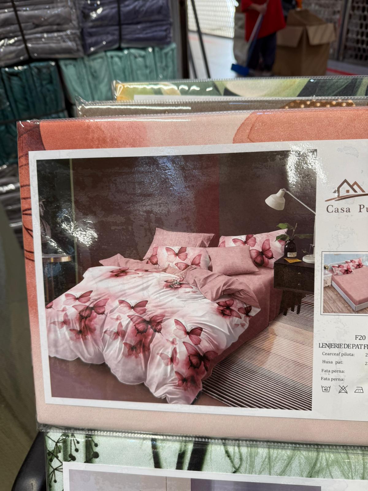 Lenjerie de pat 6 piese – Fluturi Aurii Eleganți, bumbac finet satinat